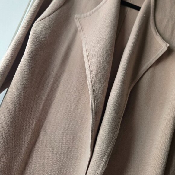 Chicwish Classy Open Front Knit Coat in Light Tan ~ Medium - Picture 2 of 8